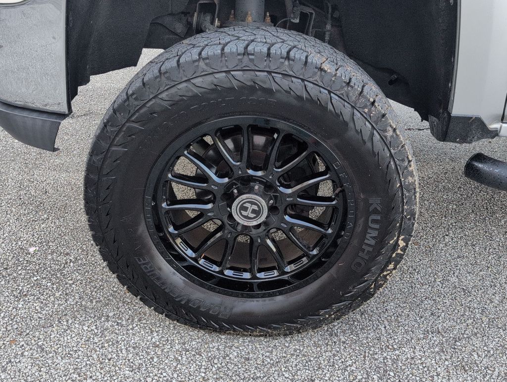 Thumbnail: 2018 Chevrolet Silverado 1500 - 7