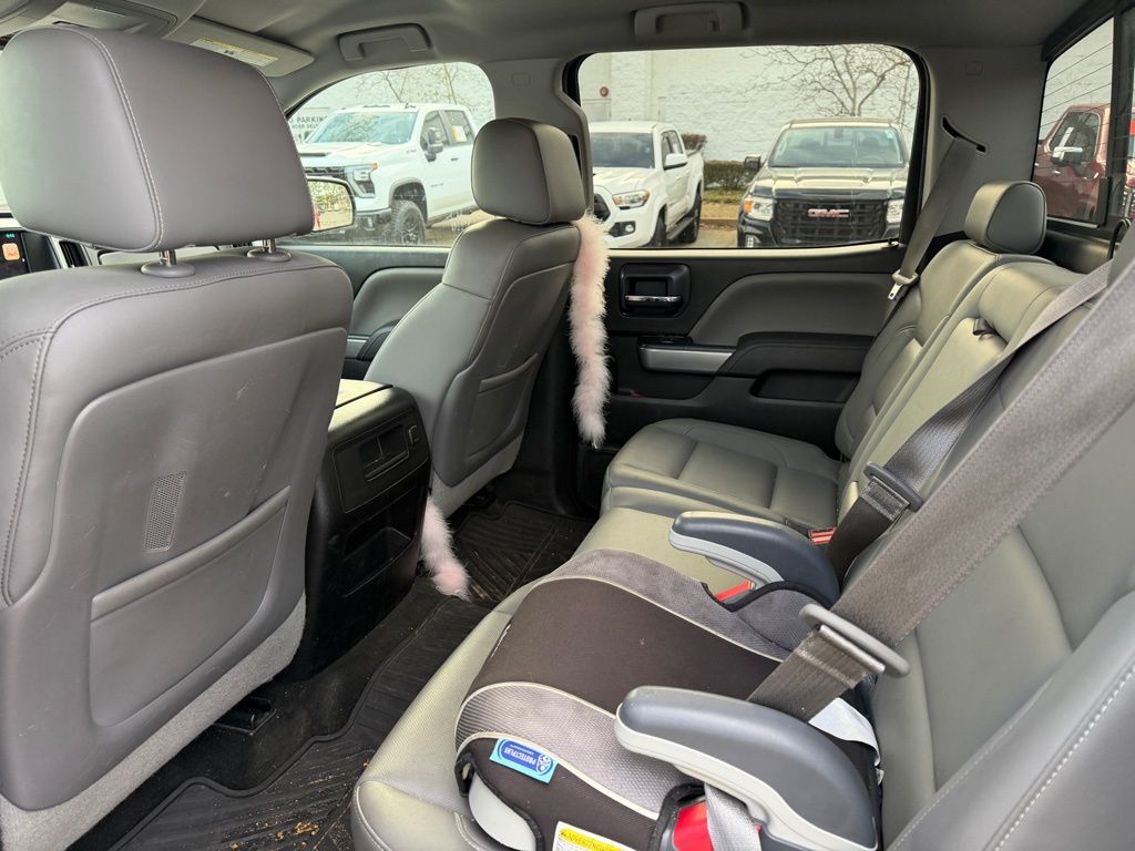 Thumbnail: 2014 Chevrolet Silverado 1500 - 17