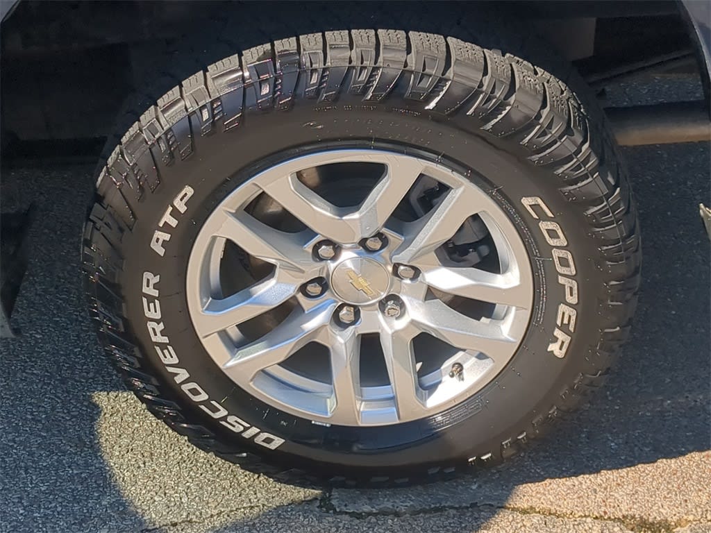 Thumbnail: 2020 Chevrolet Silverado 1500 - 7