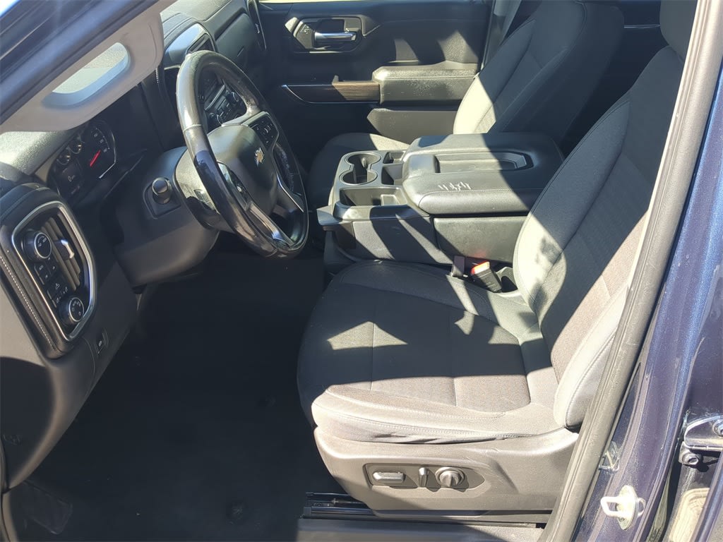 Thumbnail: 2020 Chevrolet Silverado 1500 - 10