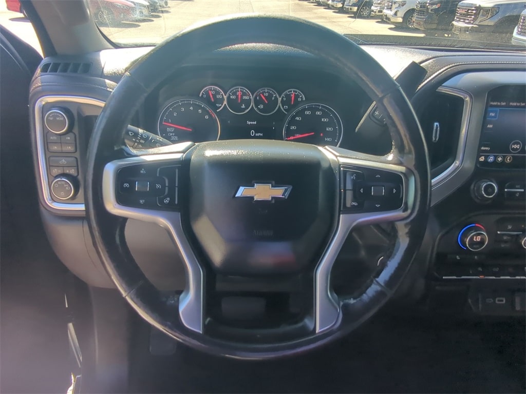 Thumbnail: 2020 Chevrolet Silverado 1500 - 13