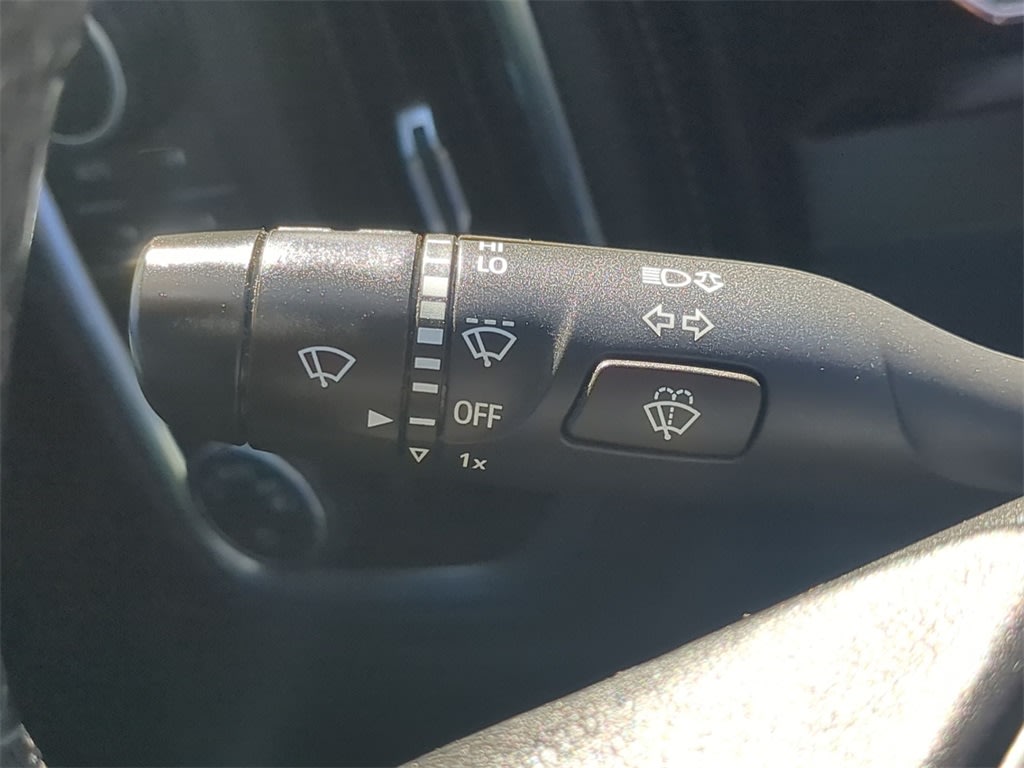 Thumbnail: 2020 Chevrolet Silverado 1500 - 28