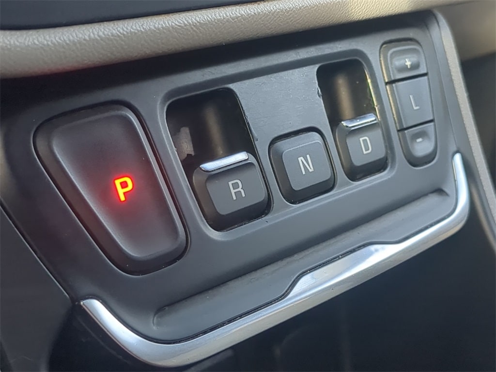 Thumbnail: 2020 GMC Terrain - 32