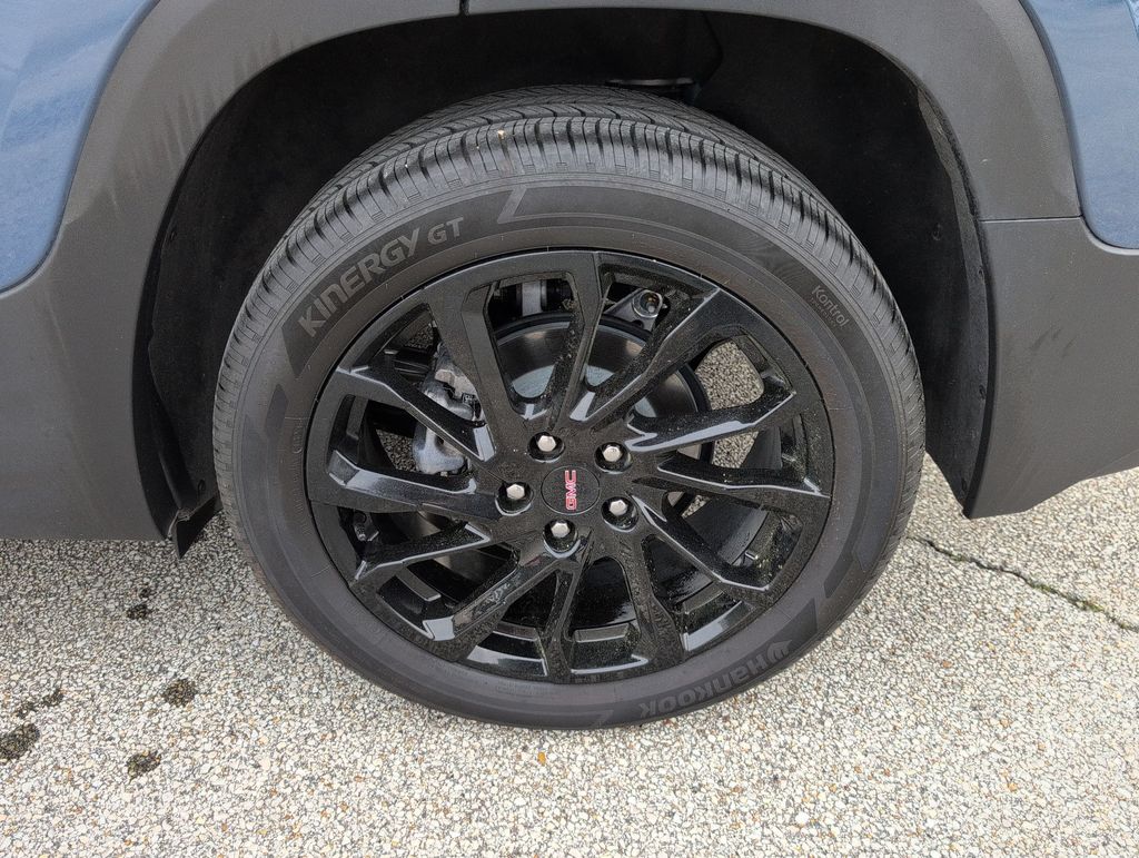 Thumbnail: 2024 GMC Terrain - 8