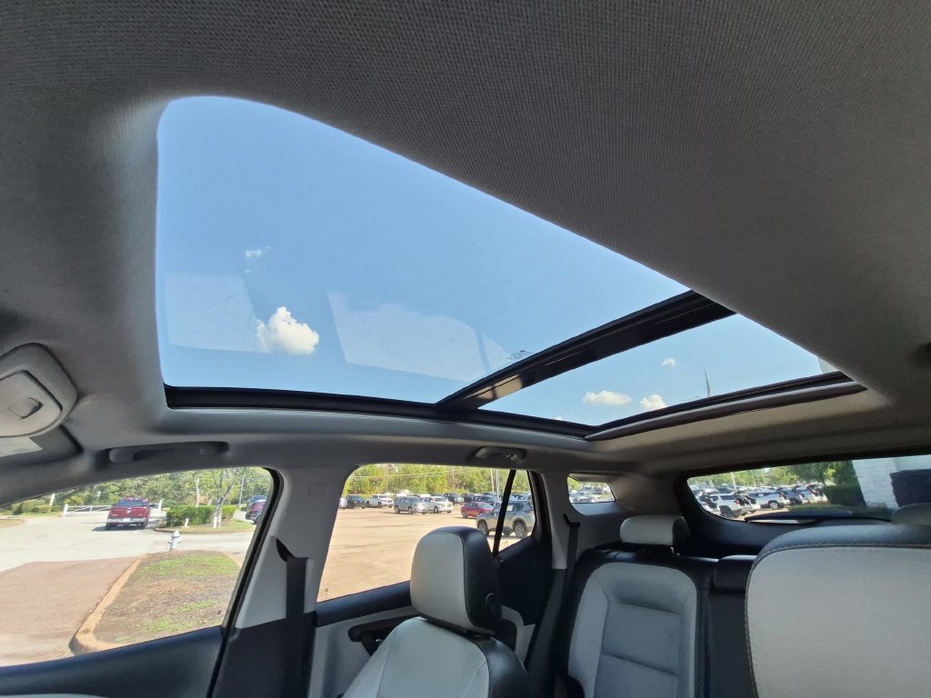 Thumbnail: 2020 GMC Terrain - 28