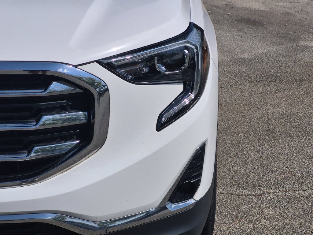 Thumbnail: 2020 GMC Terrain - 24