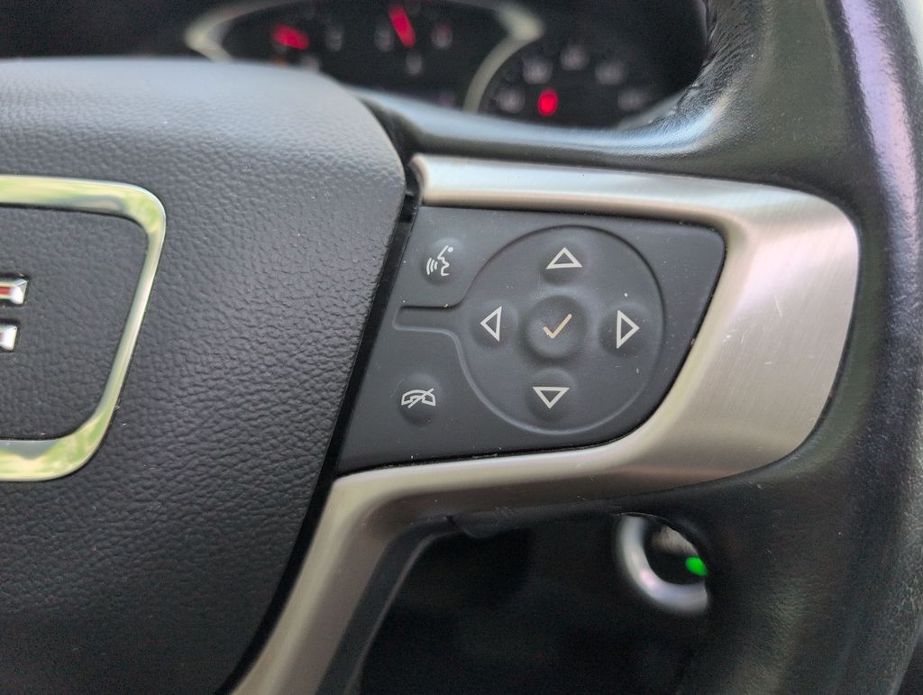 Thumbnail: 2020 GMC Terrain - 32