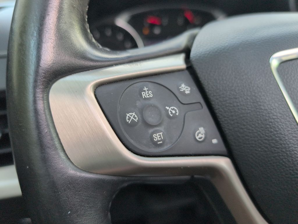Thumbnail: 2020 GMC Terrain - 31