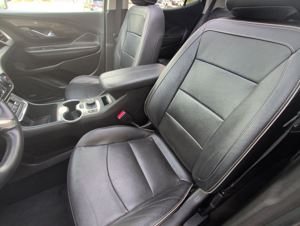Thumbnail: 2020 GMC Terrain - 11