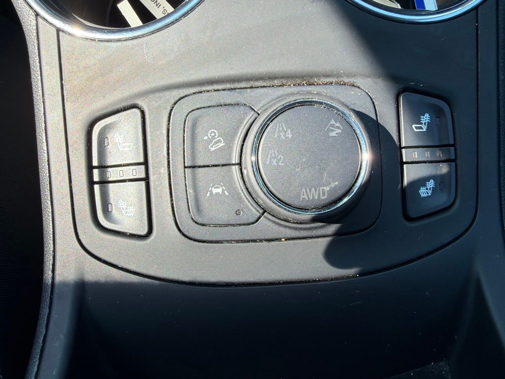 Thumbnail: 2023 GMC Terrain - 25