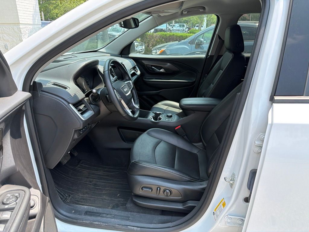 Thumbnail: 2023 GMC Terrain - 8