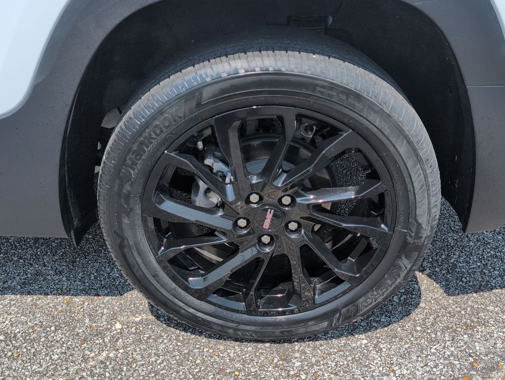 Thumbnail: 2023 GMC Terrain - 8