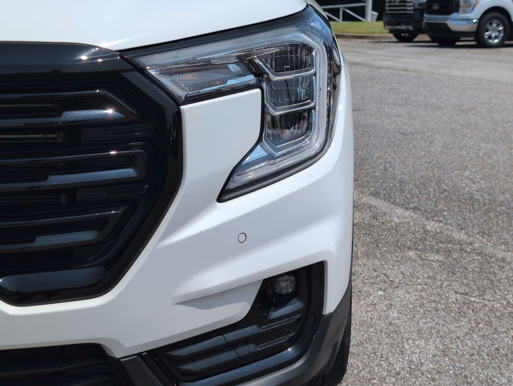 Thumbnail: 2023 GMC Terrain - 23