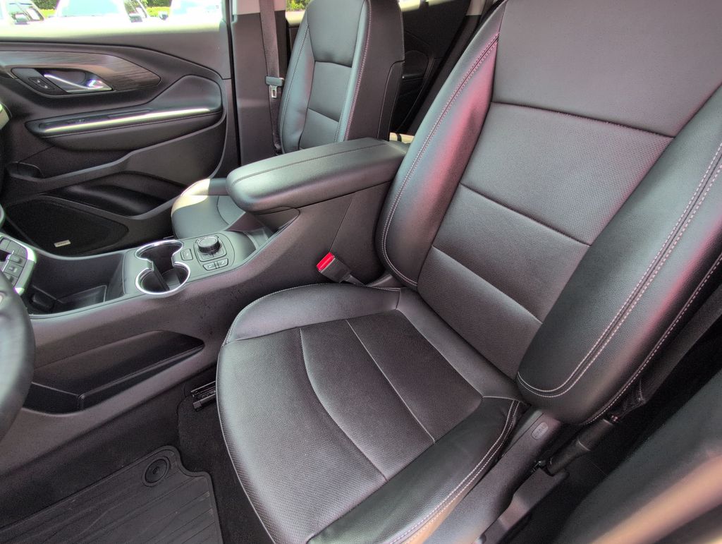 Thumbnail: 2023 GMC Terrain - 10