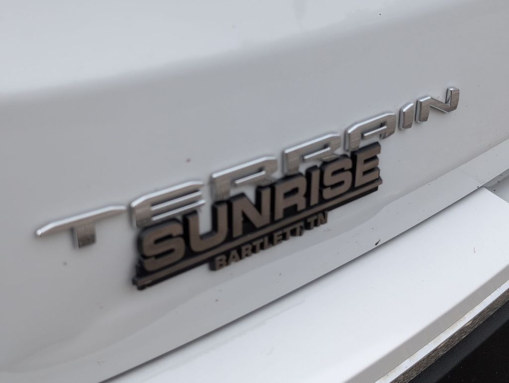 Thumbnail: 2022 GMC Terrain - 25