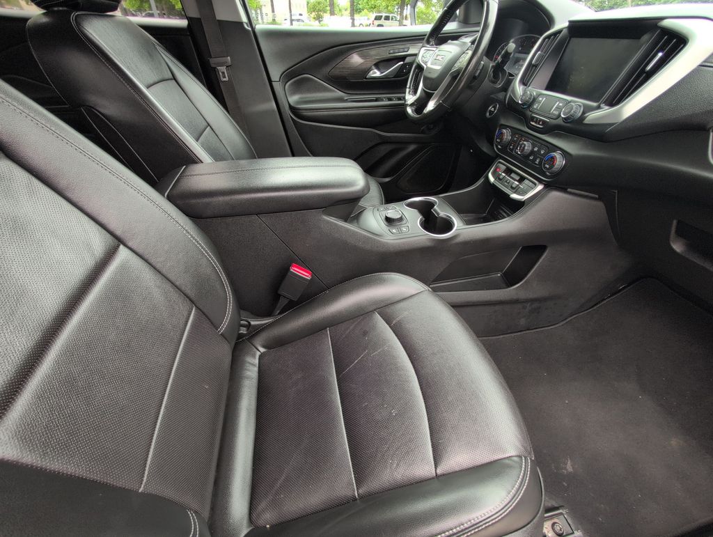 Thumbnail: 2022 GMC Terrain - 28