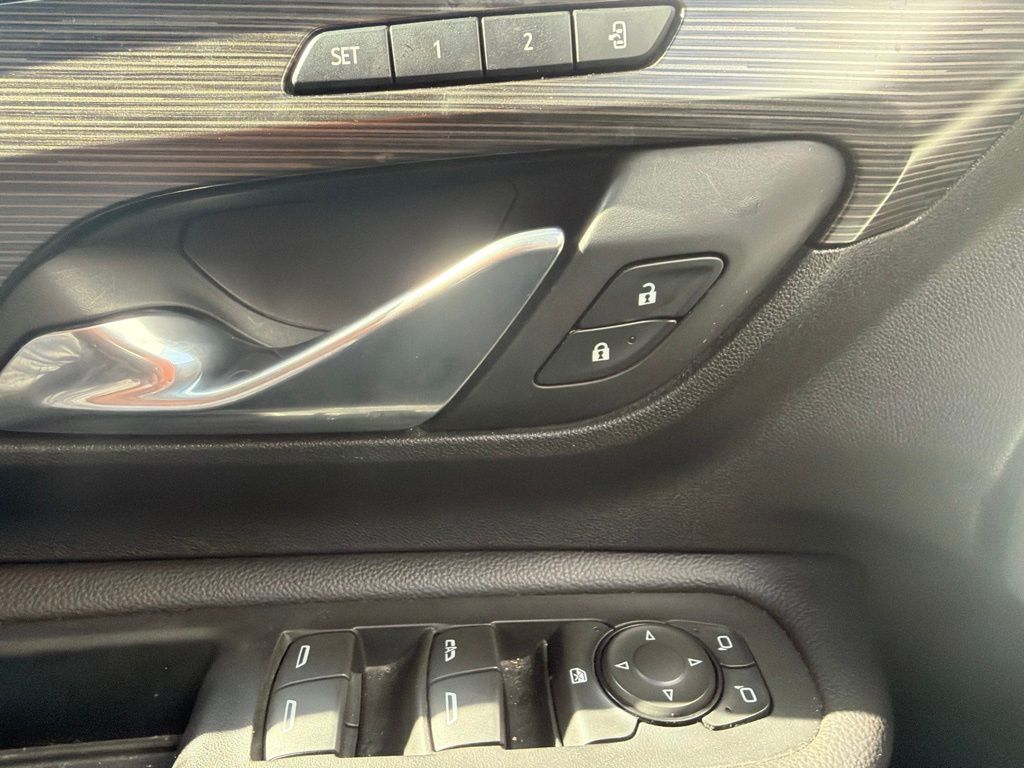 Thumbnail: 2019 GMC Terrain - 14