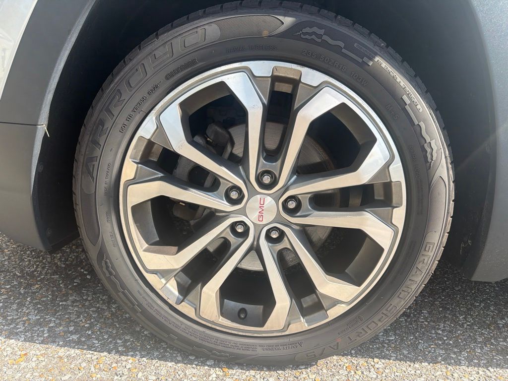 Thumbnail: 2019 GMC Terrain - 6