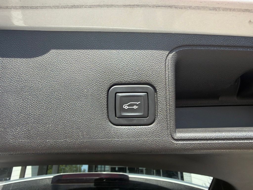 Thumbnail: 2019 GMC Terrain - 30