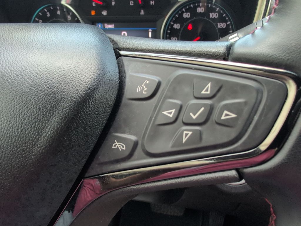 Thumbnail: 2023 Chevrolet Equinox - 30