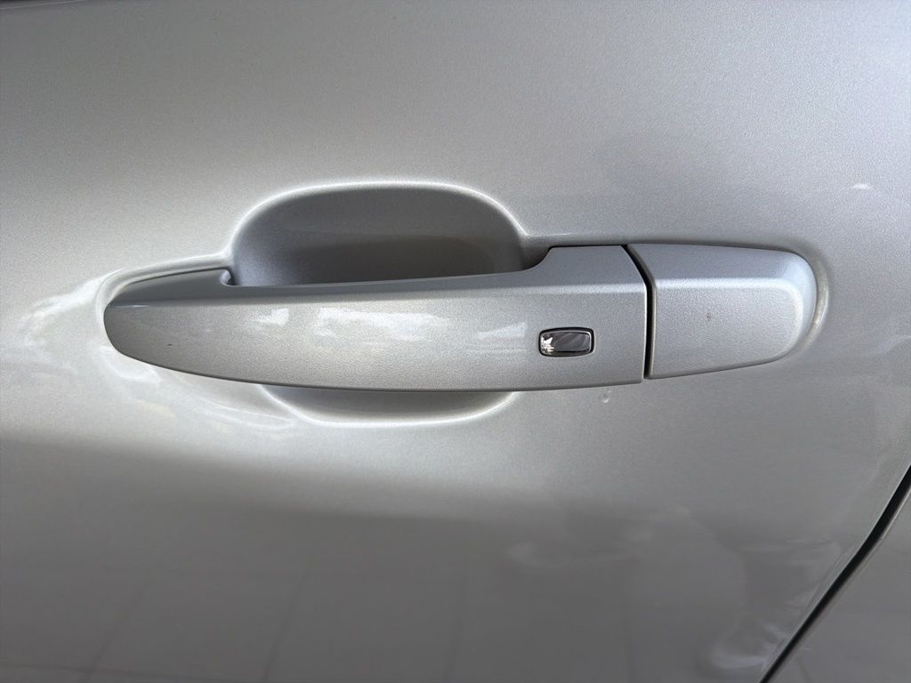 Thumbnail: 2020 Chevrolet Equinox - 19