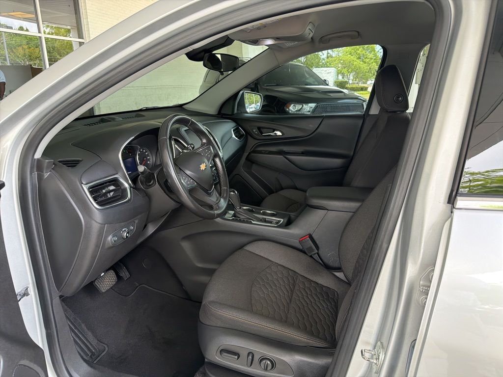 Thumbnail: 2020 Chevrolet Equinox - 7