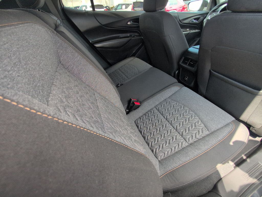 Thumbnail: 2023 Chevrolet Equinox - 26