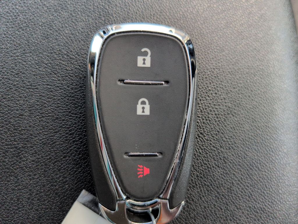 Thumbnail: 2023 Chevrolet Equinox - 17