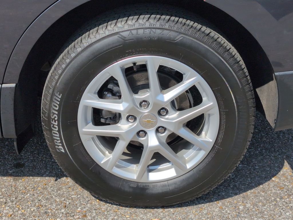 Thumbnail: 2023 Chevrolet Equinox - 7