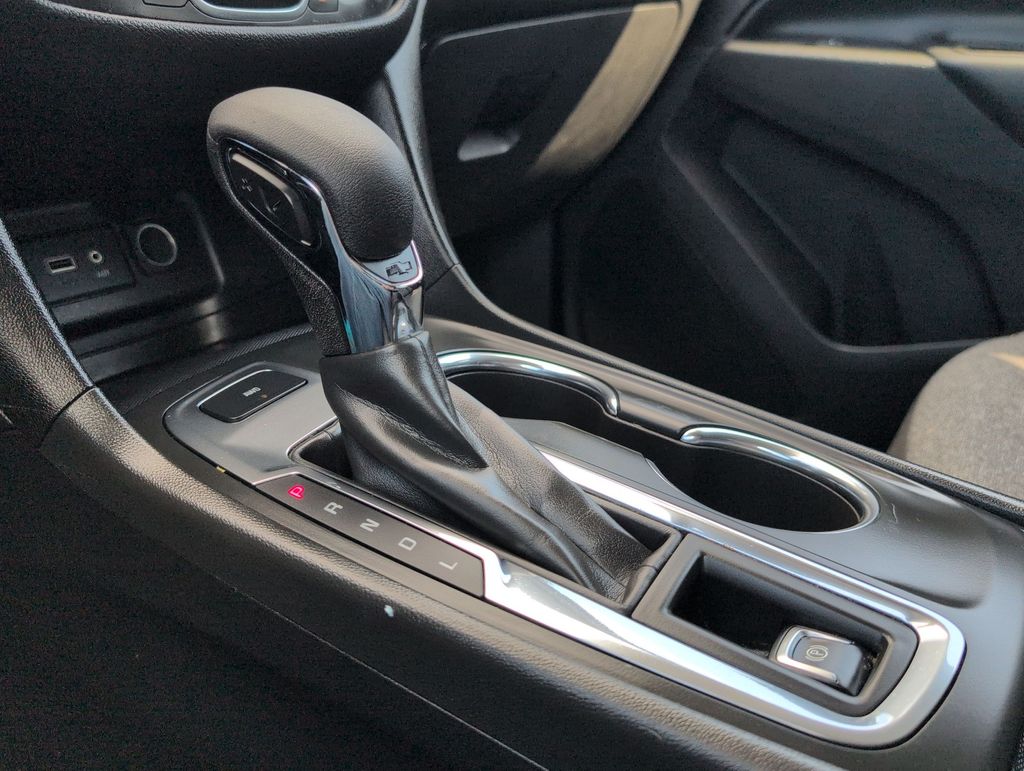 Thumbnail: 2023 Chevrolet Equinox - 35