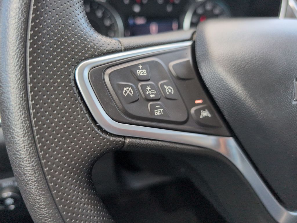 Thumbnail: 2023 Chevrolet Equinox - 29