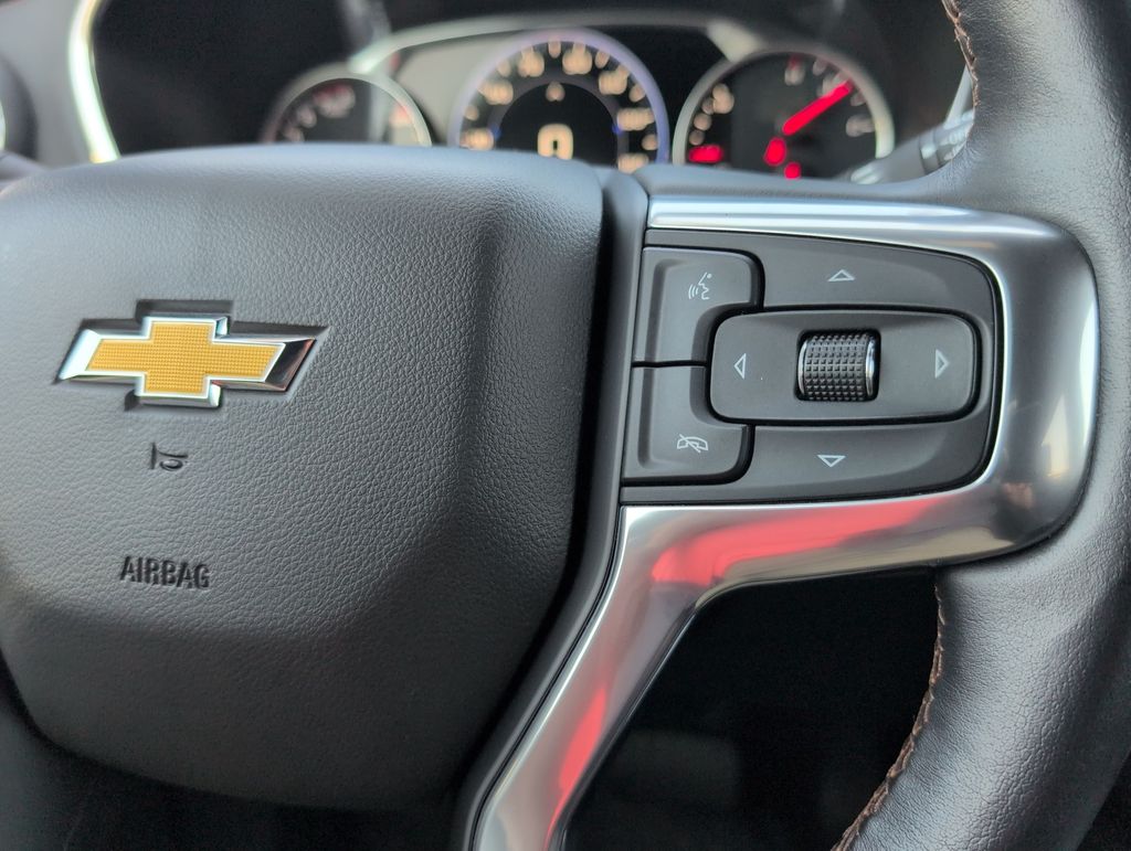 Thumbnail: 2021 Chevrolet Blazer - 32