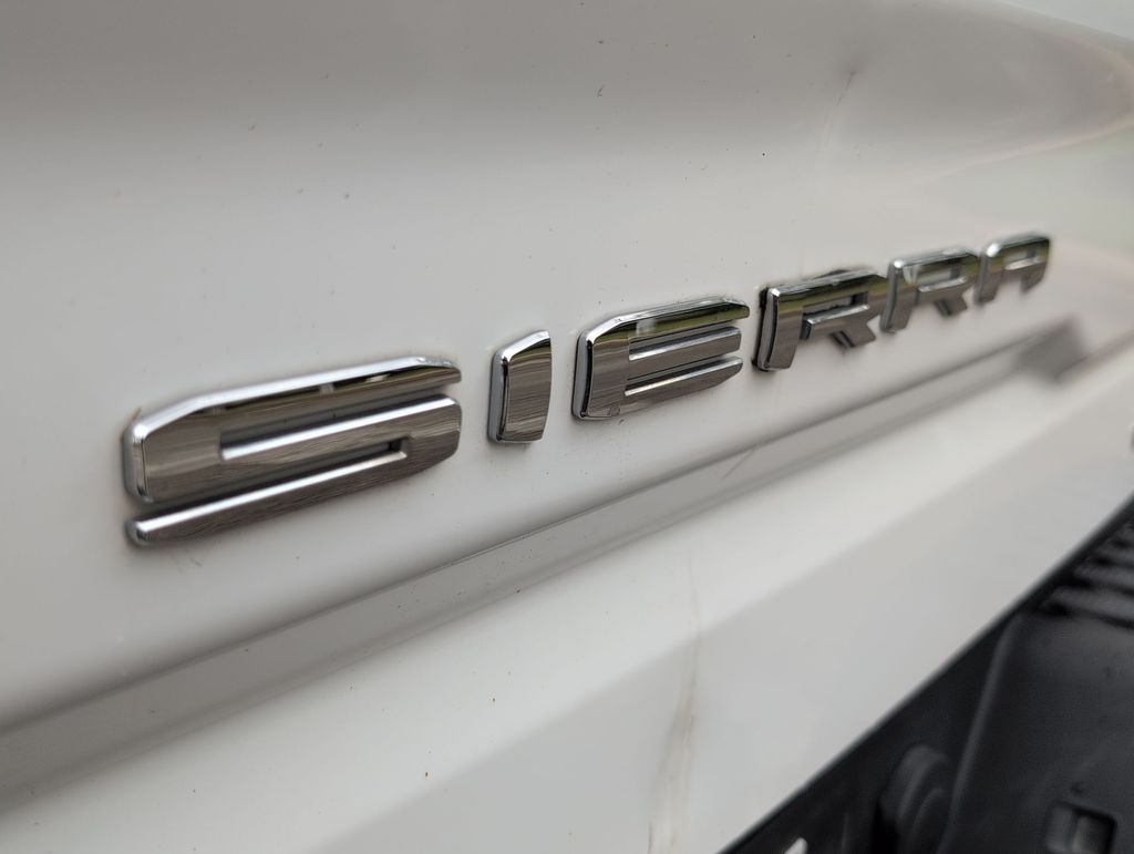 Thumbnail: 2021 GMC Sierra 1500 - 24