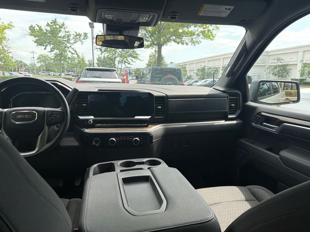 Thumbnail: 2024 GMC Sierra 1500 - 8