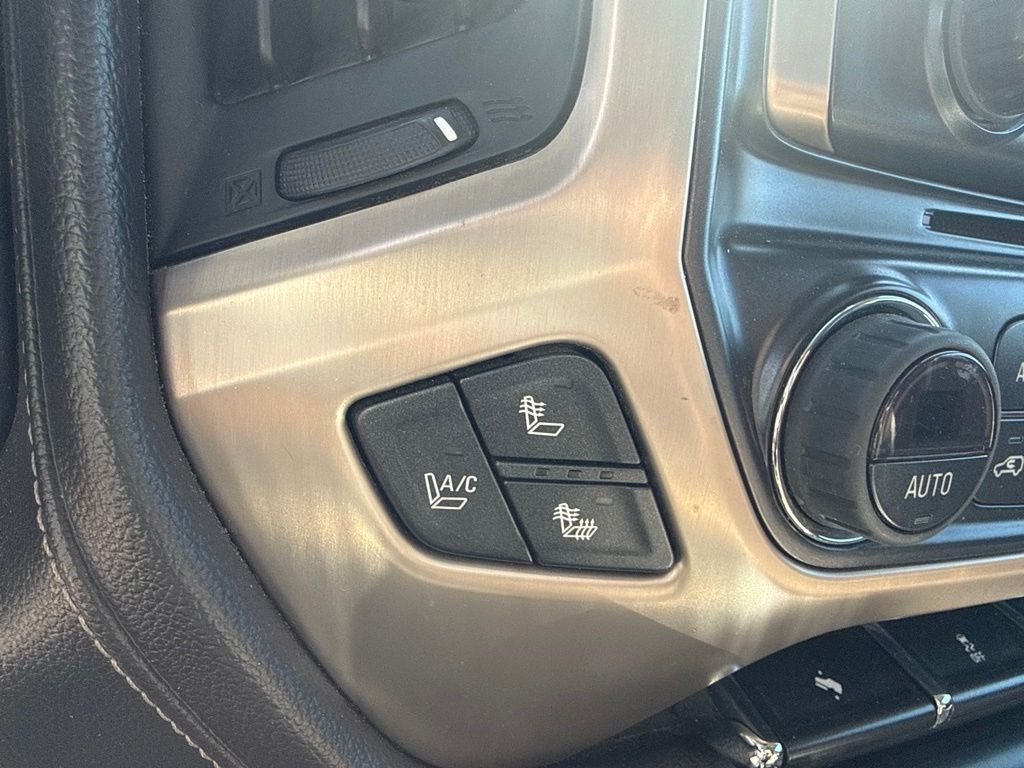 Thumbnail: 2014 GMC Sierra 1500 - 23