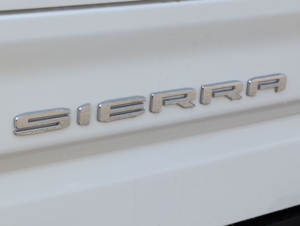 Thumbnail: 2021 GMC Sierra 1500 - 24