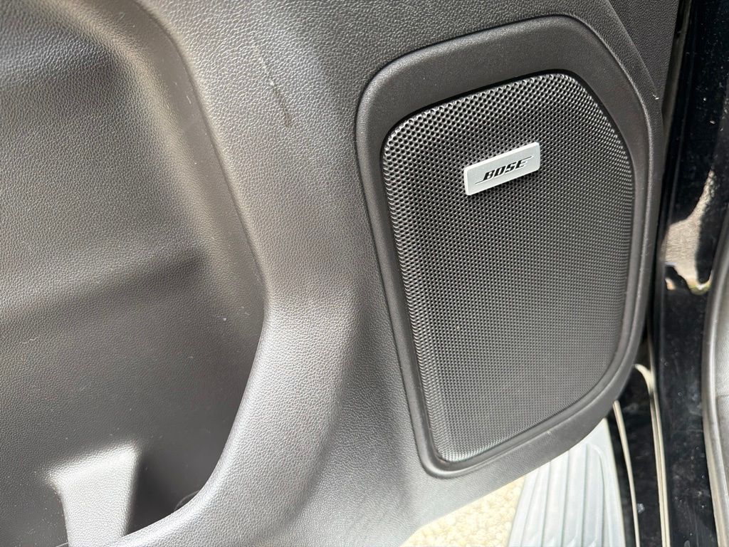 Thumbnail: 2022 GMC Sierra 1500 - 16