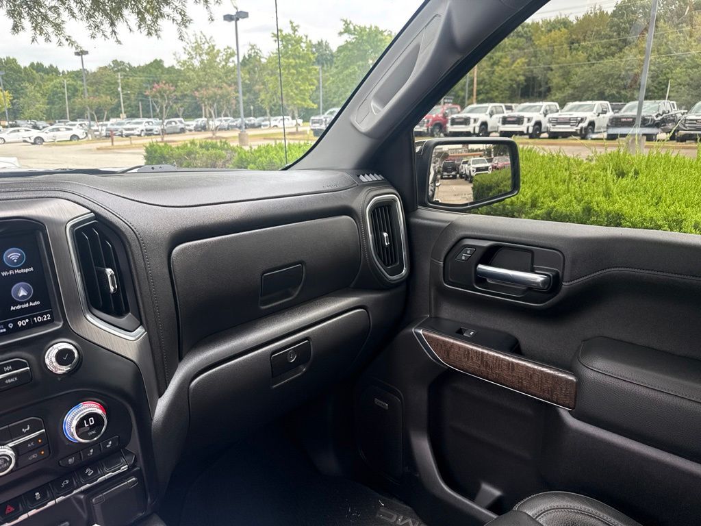 Thumbnail: 2022 GMC Sierra 1500 - 19