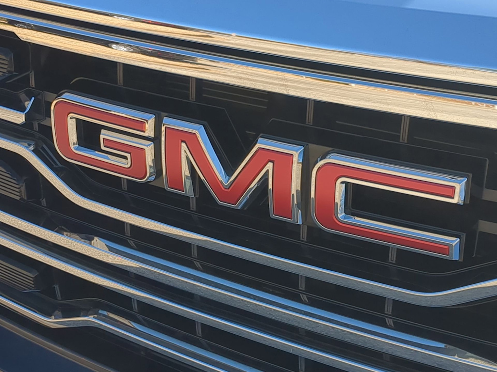 2023 GMC Sierra 1500 SLT 7