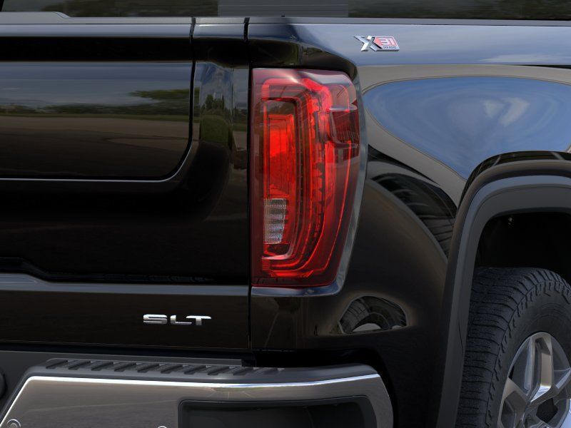 2026 GMC Sierra 1500 SLT - Photo 17