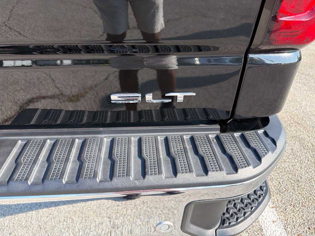 Thumbnail: 2024 GMC Sierra 1500 - 4