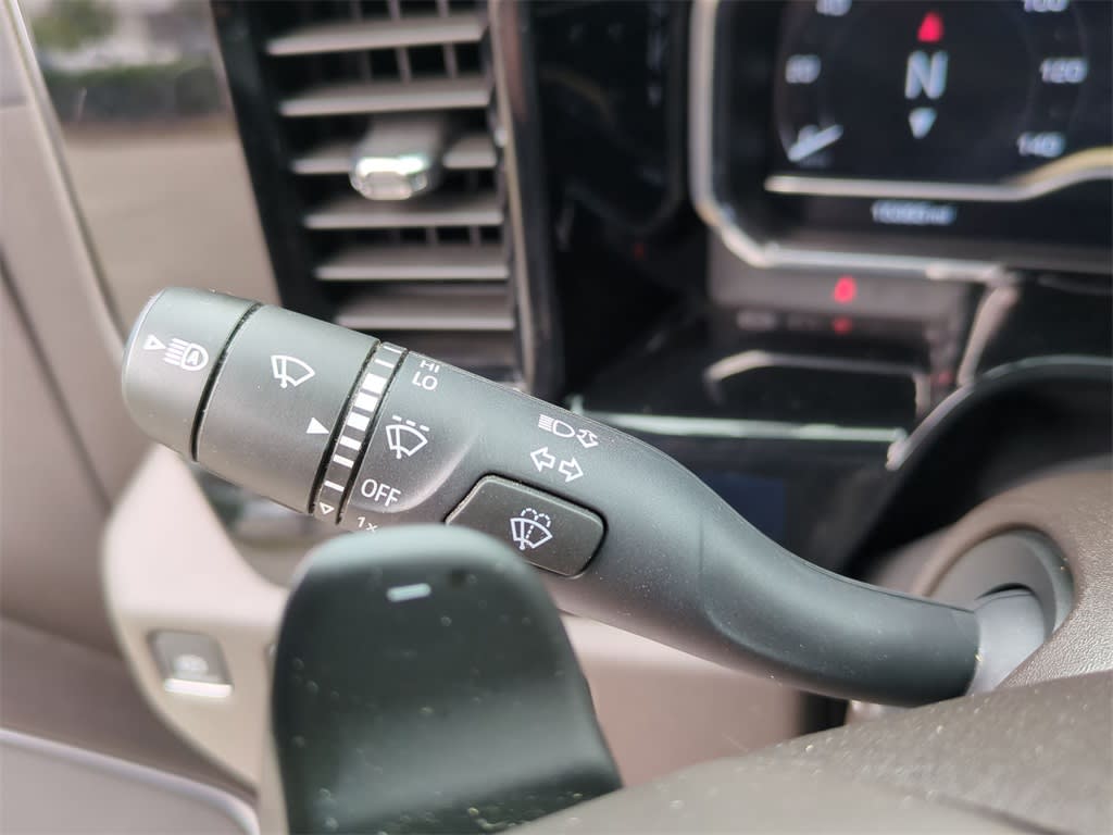 Thumbnail: 2023 GMC Sierra 1500 - 29