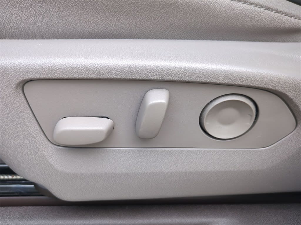 Thumbnail: 2023 GMC Sierra 1500 - 23