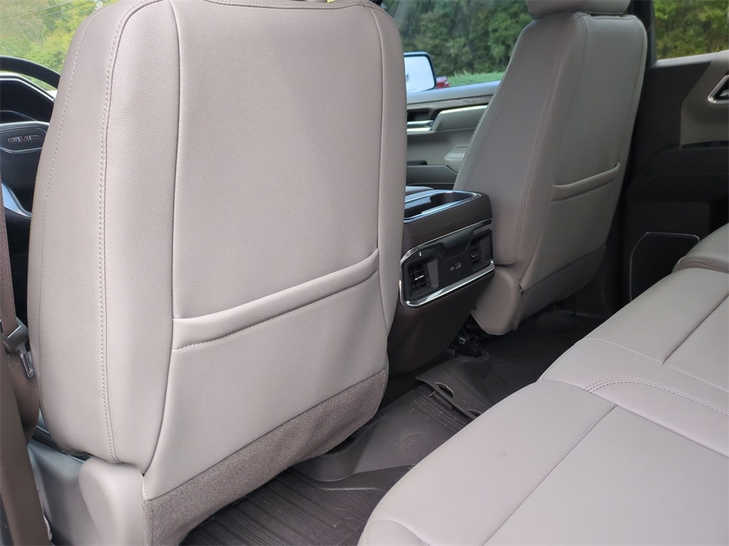 Thumbnail: 2023 GMC Sierra 1500 - 12