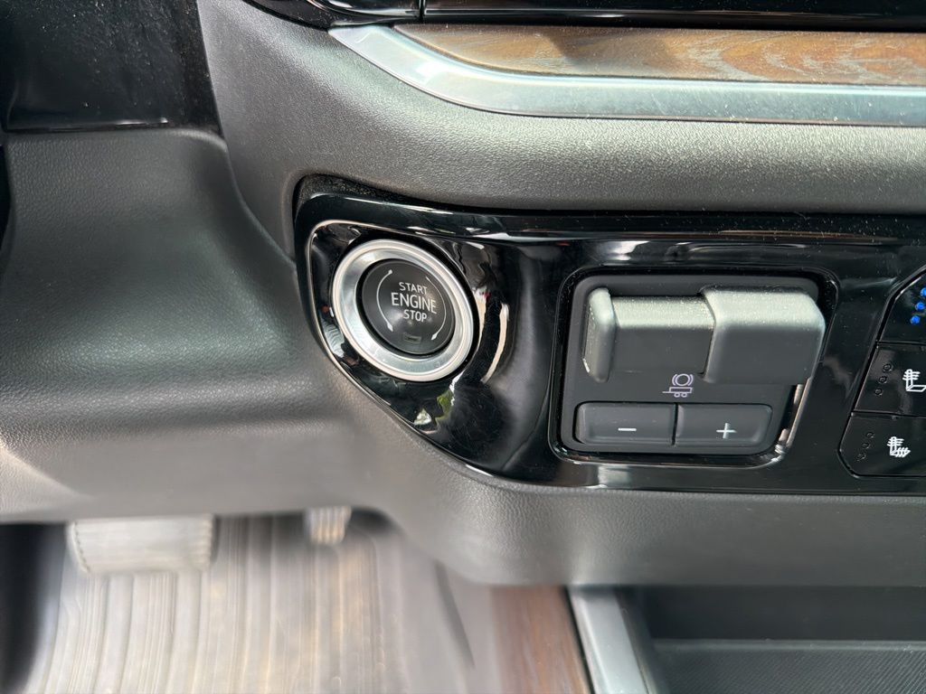 Thumbnail: 2022 GMC Sierra 1500 - 19