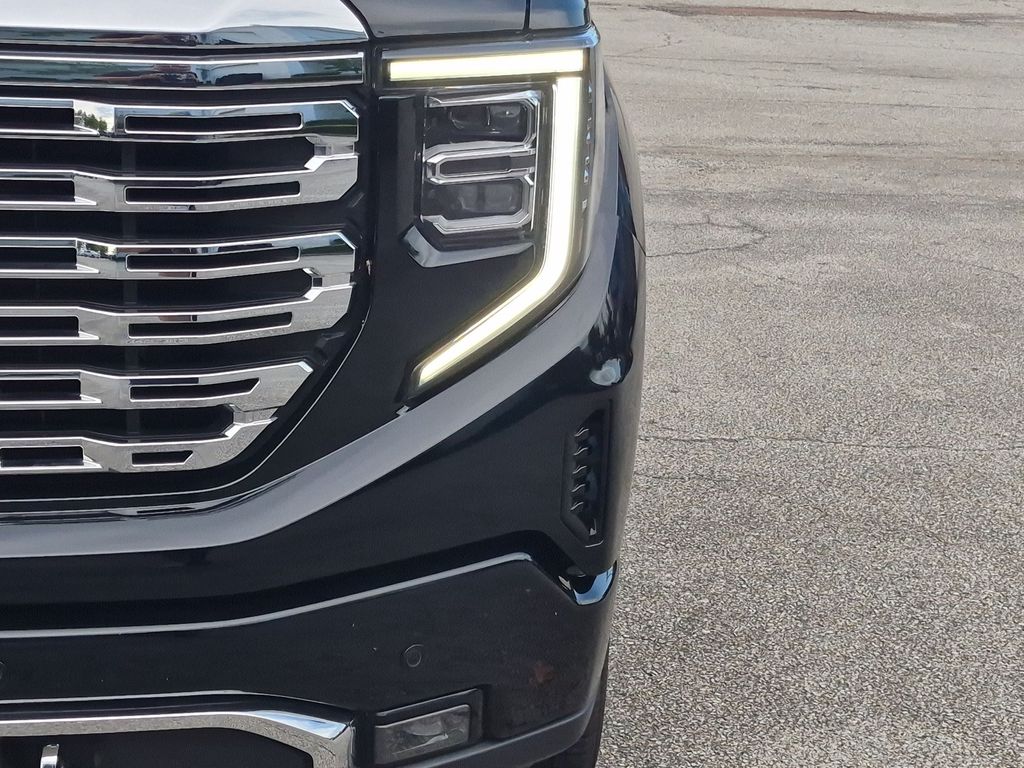 Thumbnail: 2025 GMC Sierra 1500 - 25
