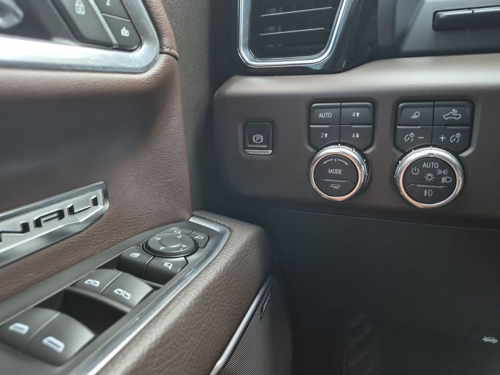 Thumbnail: 2025 GMC Sierra 1500 - 33