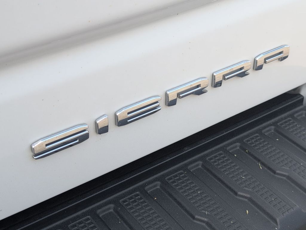 Thumbnail: 2023 GMC Sierra 1500 - 25