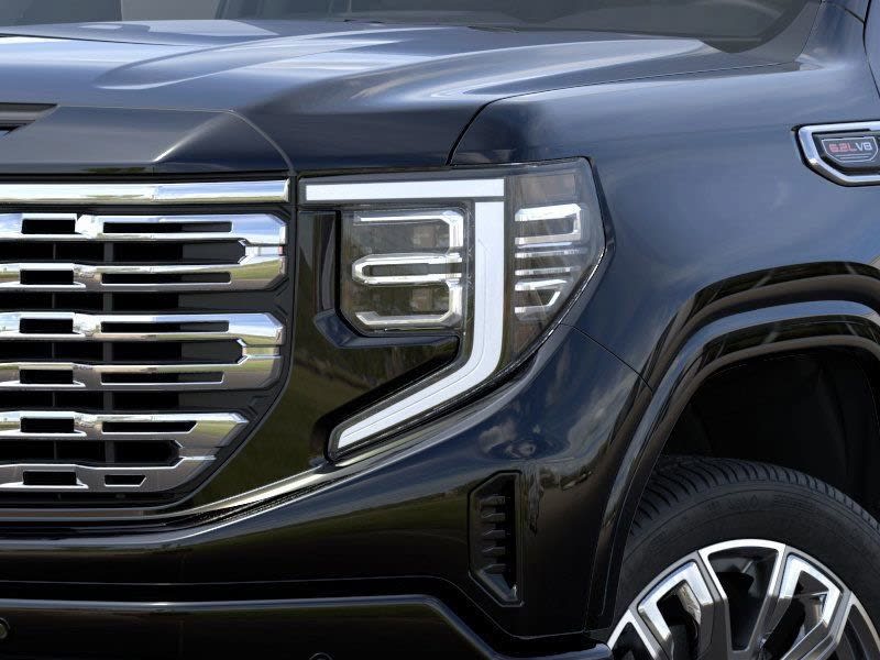 2025 GMC Sierra 1500 Denali 17