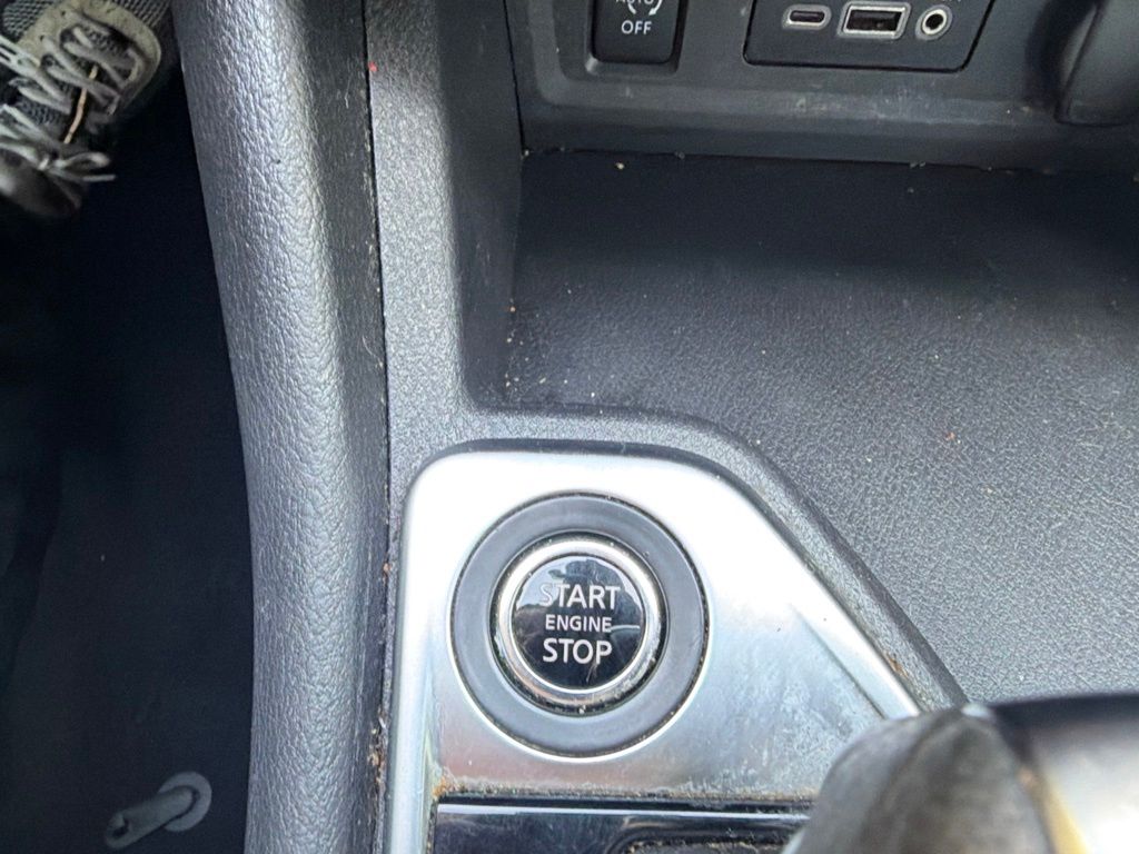 Thumbnail: 2024 Nissan Sentra - 20